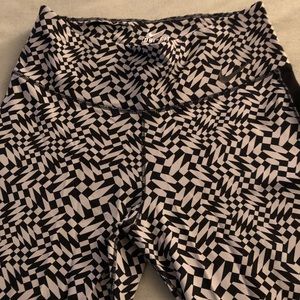 Women’s Nike workout leggings